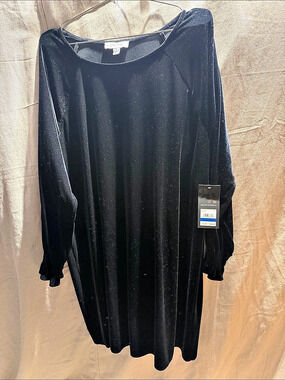 Nine West Long Sleeve Smocked Velvet Shift Dress Black XL NWT